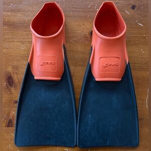 Finis Swim Fins size 3-5 kids